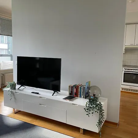 Sea, Sauna And Center Apartment