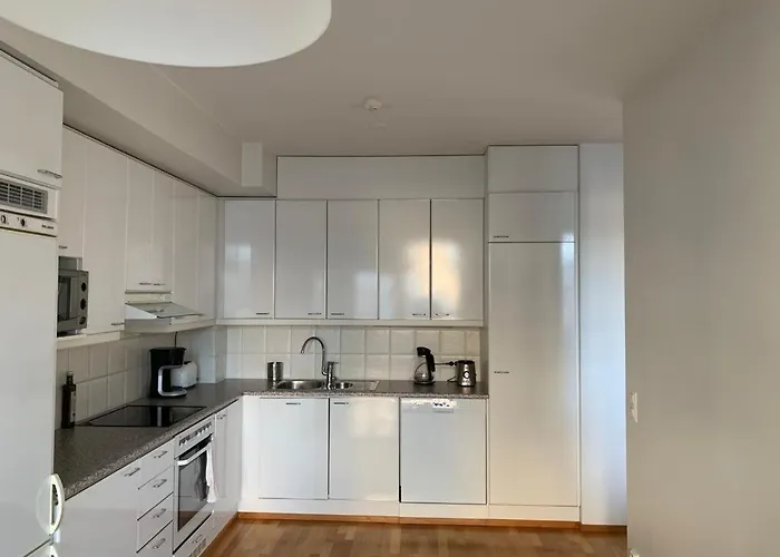 Sea, Sauna And Center *